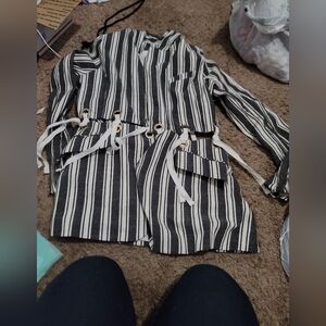 Rosevelvet Striped Dull Gray and white striped Blazer with ribbon cutout waist